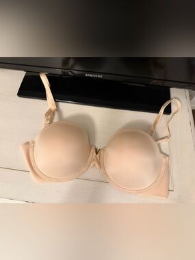 Victoria's Secret Nude Beige multi way strapless bra with removable straps